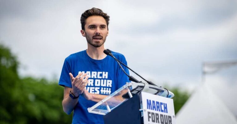 Gun Control Activist is Torched by CCP Survivor