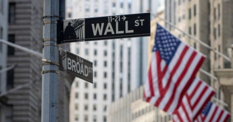 Trump vs. Wall Street: Fear, Loathing, and the Billion-Dollar Irony