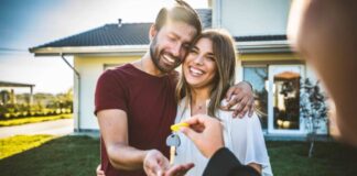 DavideAngelini / shutterstock.com