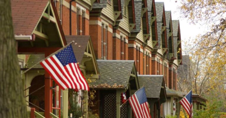 Middle-Aged and Middle-Class: Navigating Retirement in Trump’s America