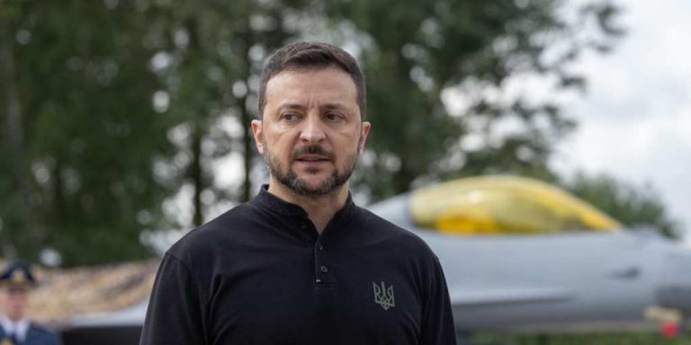 Trump Forces Zelenskyy to the Table with Peace Talks Trump Forces Zelenskyy to the Table with Peace Talks