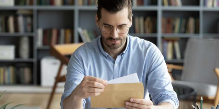 Trump Eyes $5,000 Checks in Bold New Plan to Revive the American Dream