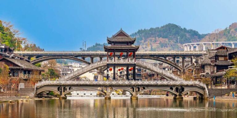 Why Is China Keeping This U.S. Agent From Leaving?